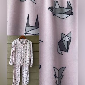 Xhilaration origami figure print pajamas set Christmas, Holiday women’s size M